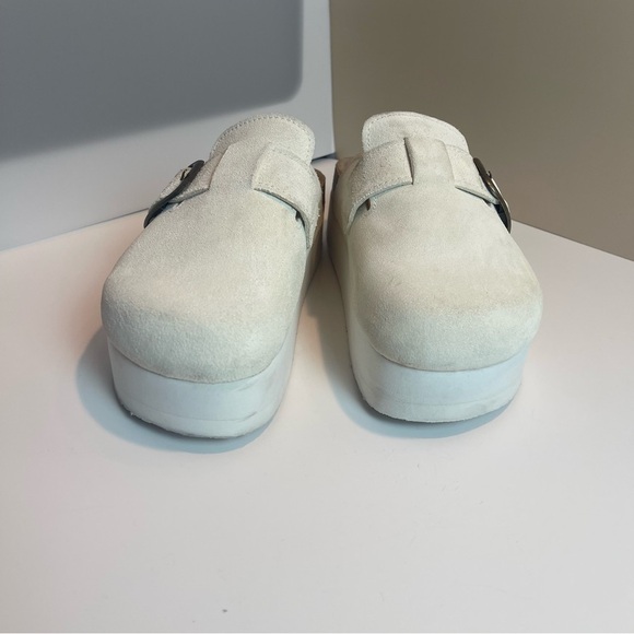 Cushionaire Granola Women’s Platform White Suede Clog Mule Size 7 - Picture 7 of 16